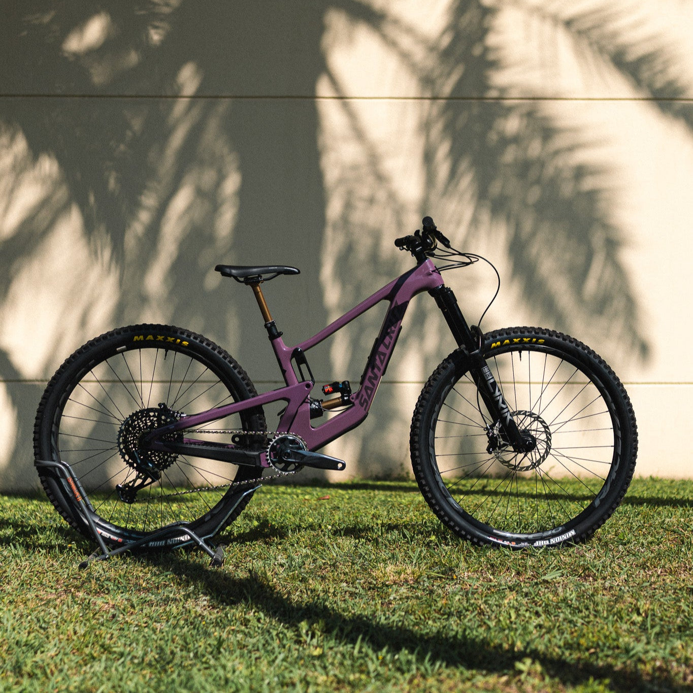 Santa Cruz Megatower cc carte – Chris Bike