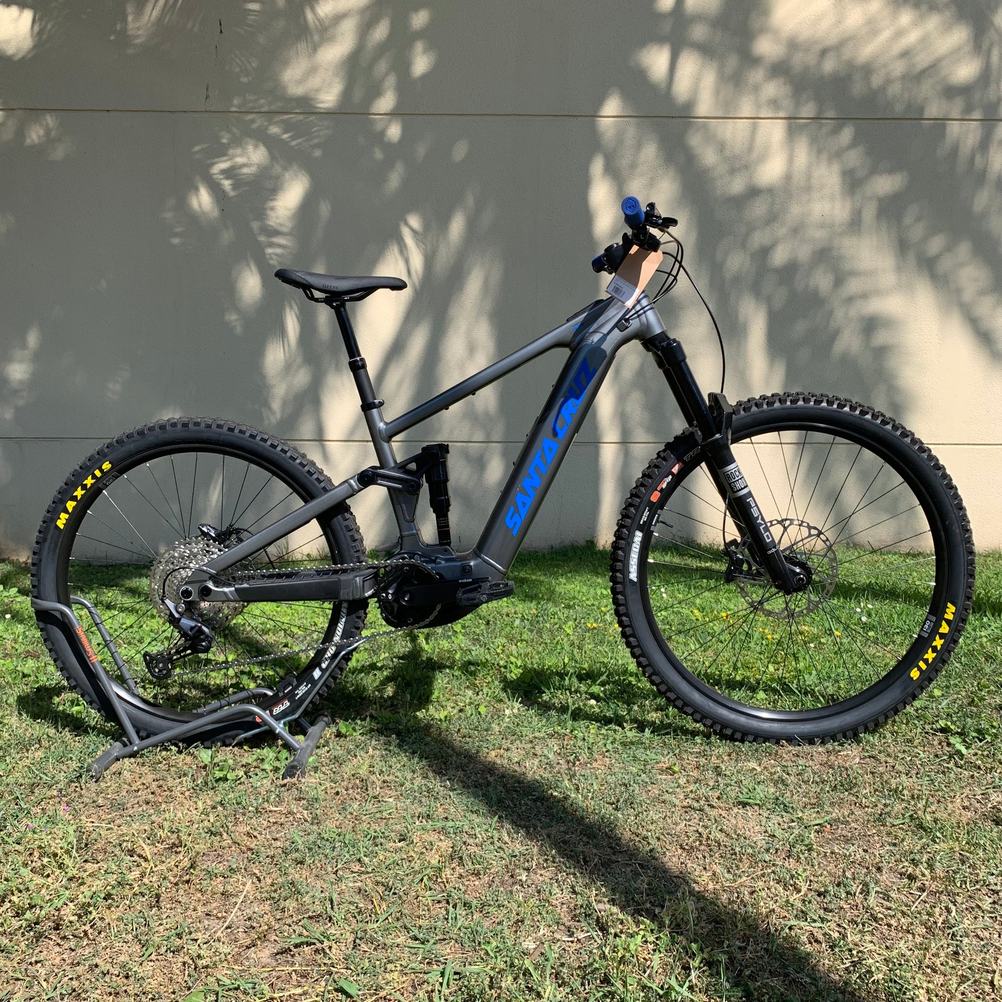 Santa Cruz Vala alloy