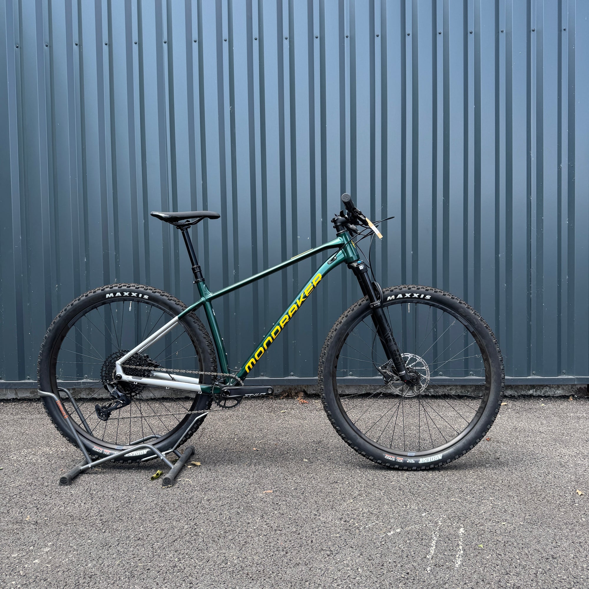 Mondraker Chrono DC R