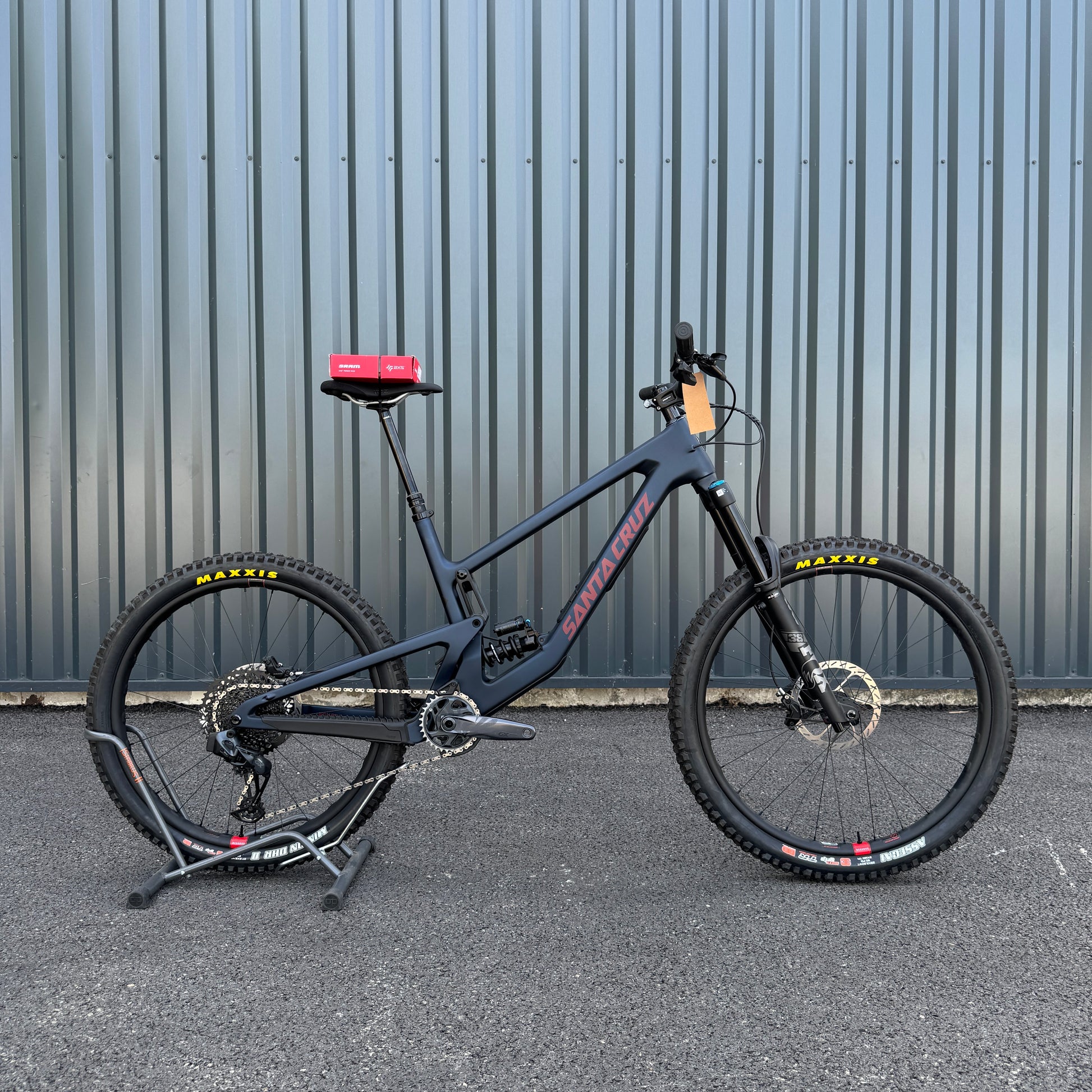 Santa Cruz Nomad c gx1 axs RSV