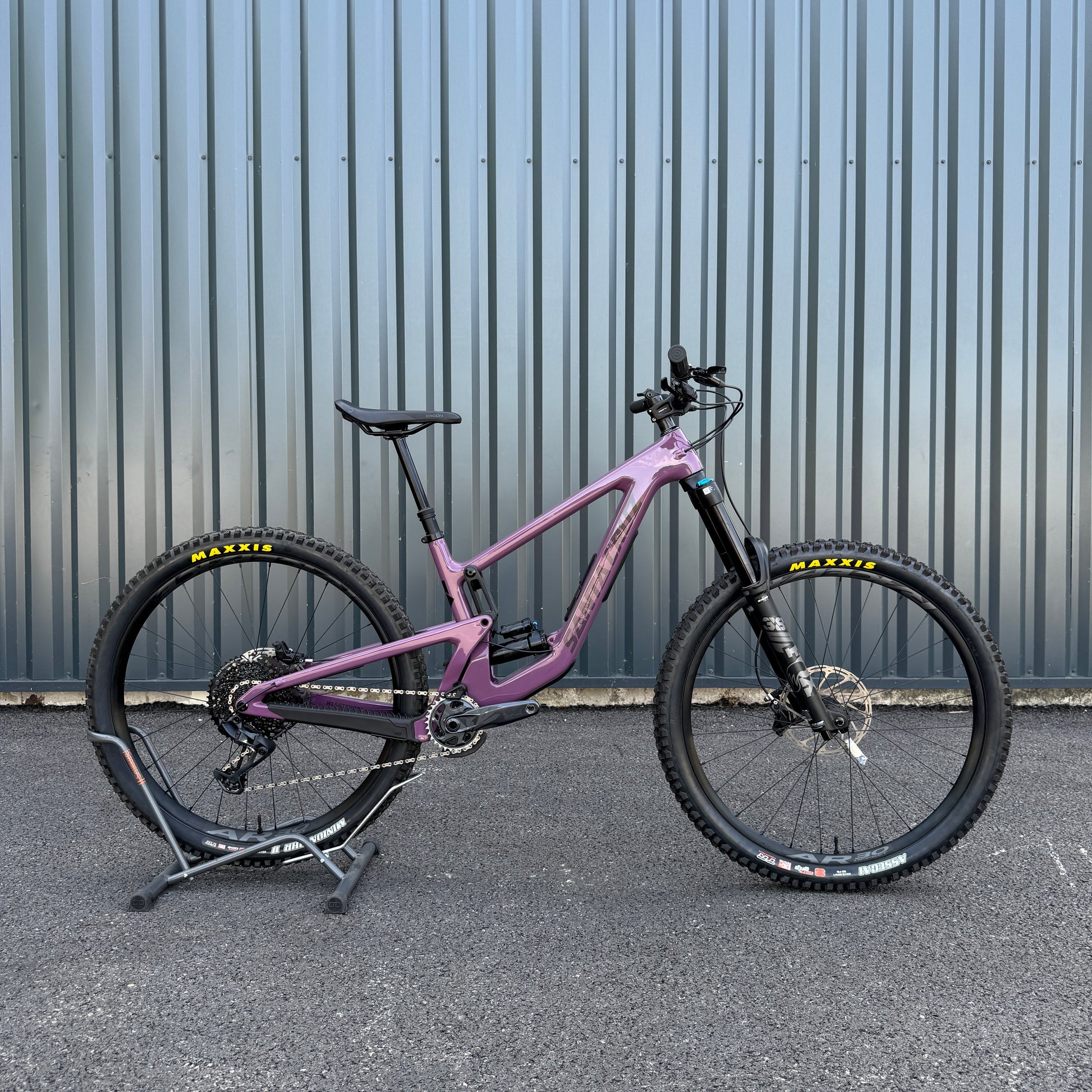 Santa Cruz Megatower c s kit