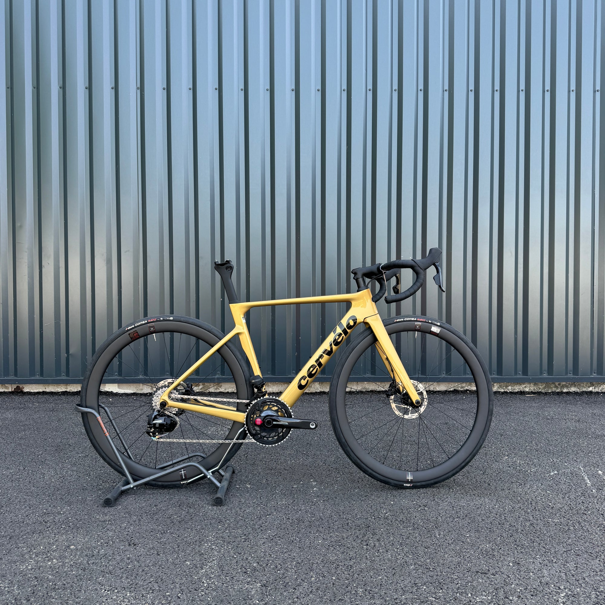 Cervelo Soloist Force axs d2