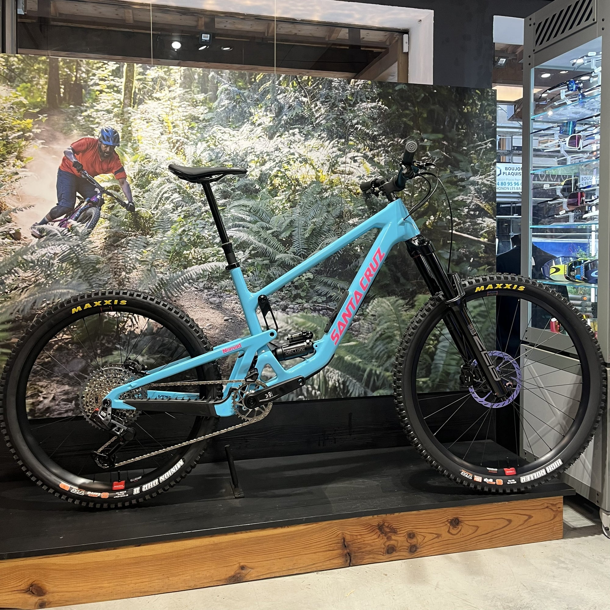 SANTA CRUZ NOMAD CC GX AXS