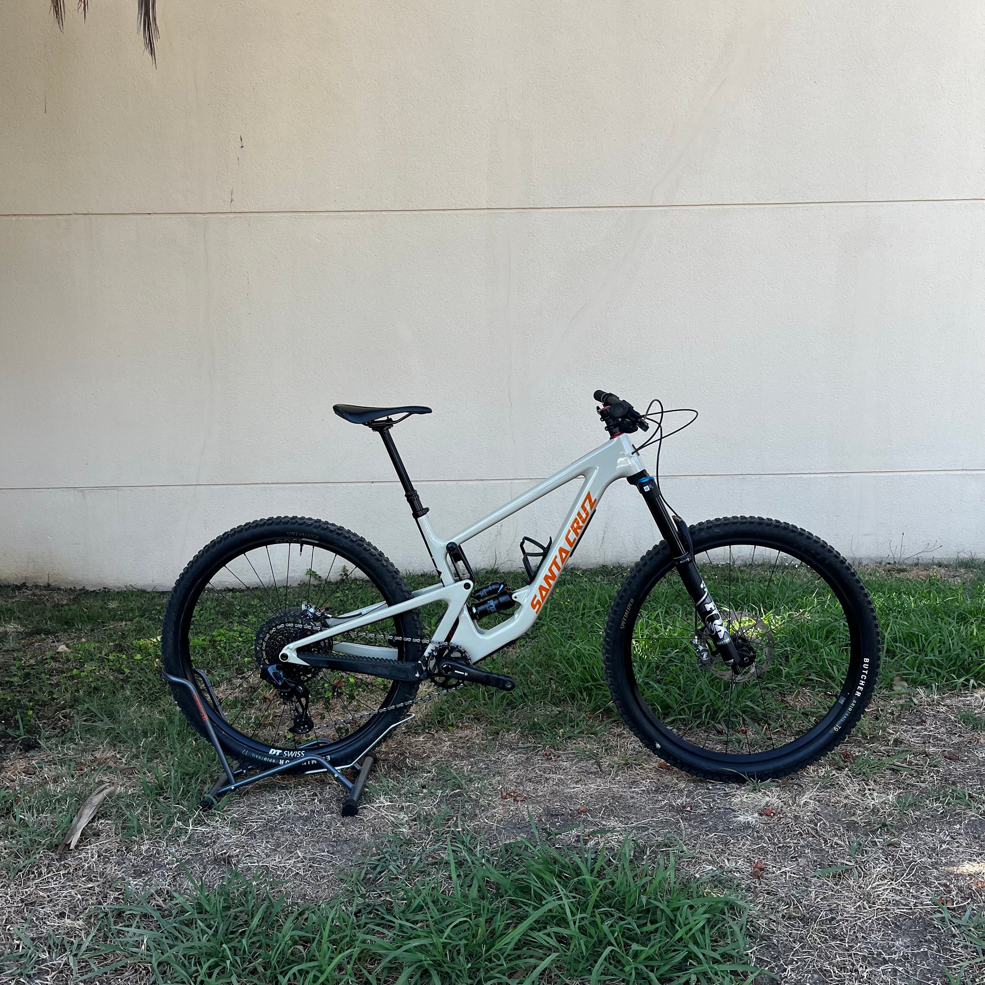 Santa Cruz Hightower