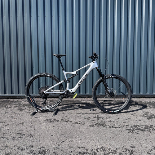 Amflow PL carbon