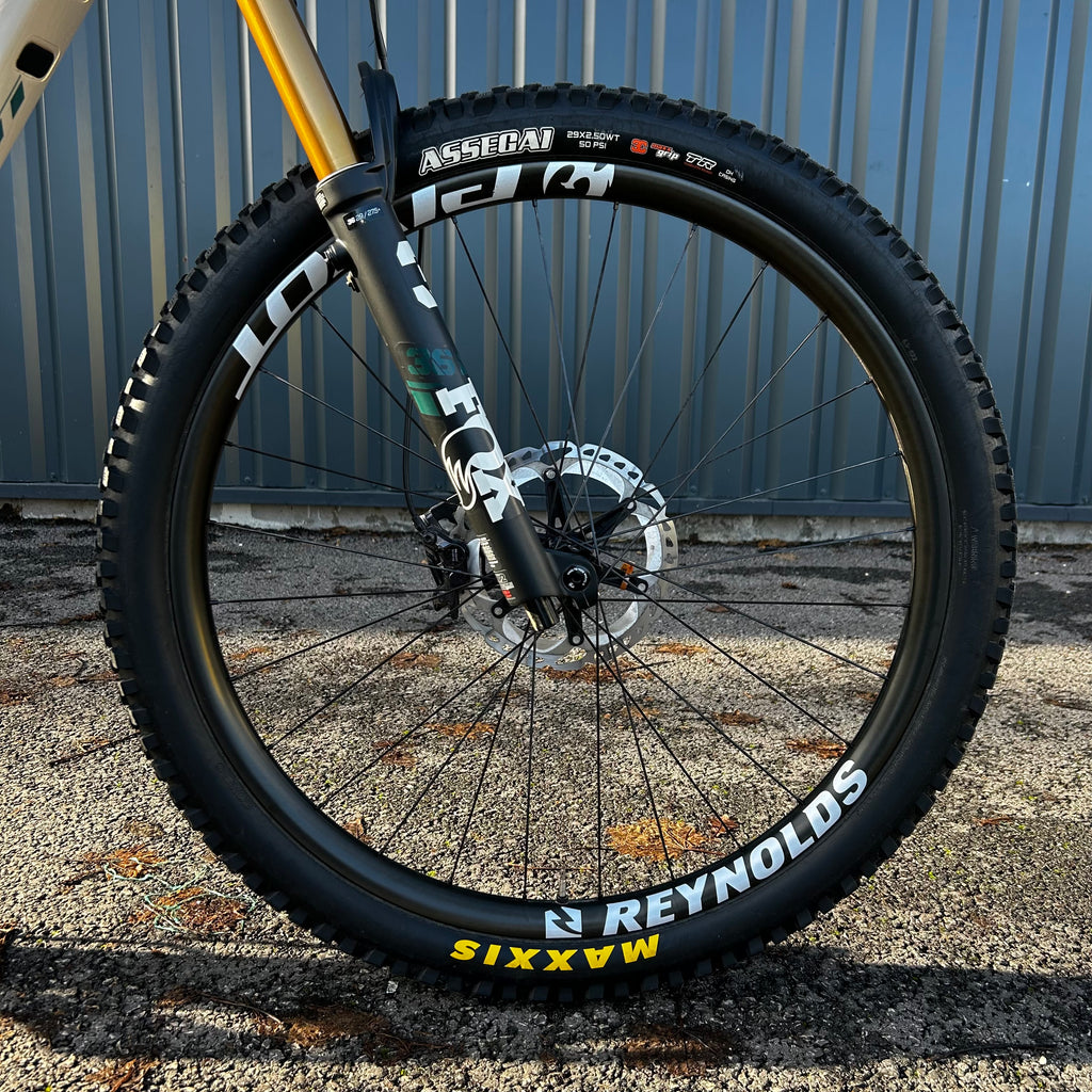 PIVOT SHUTTLE AM PRO XO