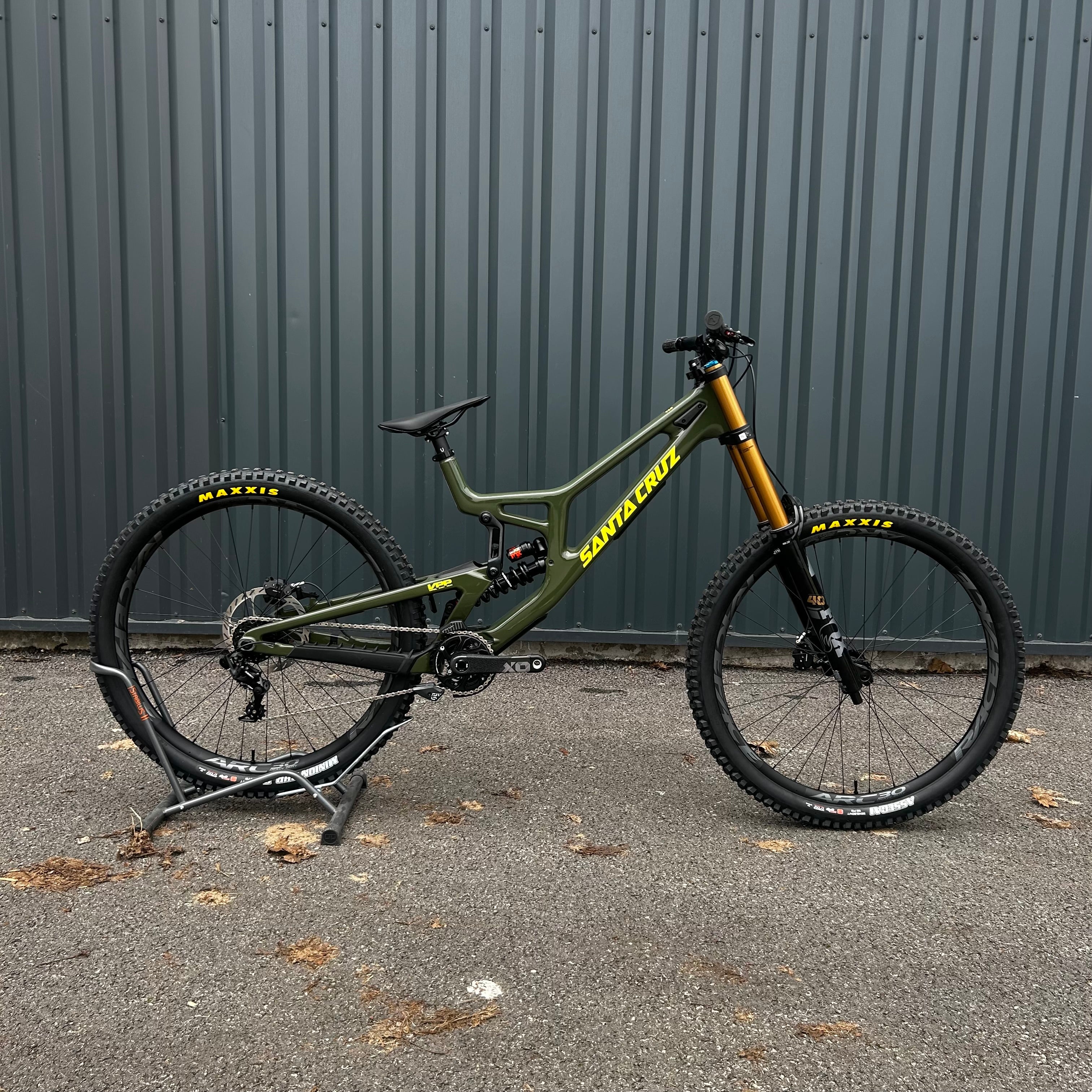 Santa Cruz V10 cc xo1 – Chris Bike