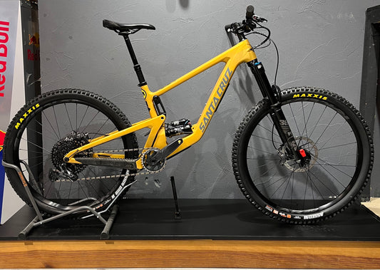 Santa Cruz Bronson c s kit 2022