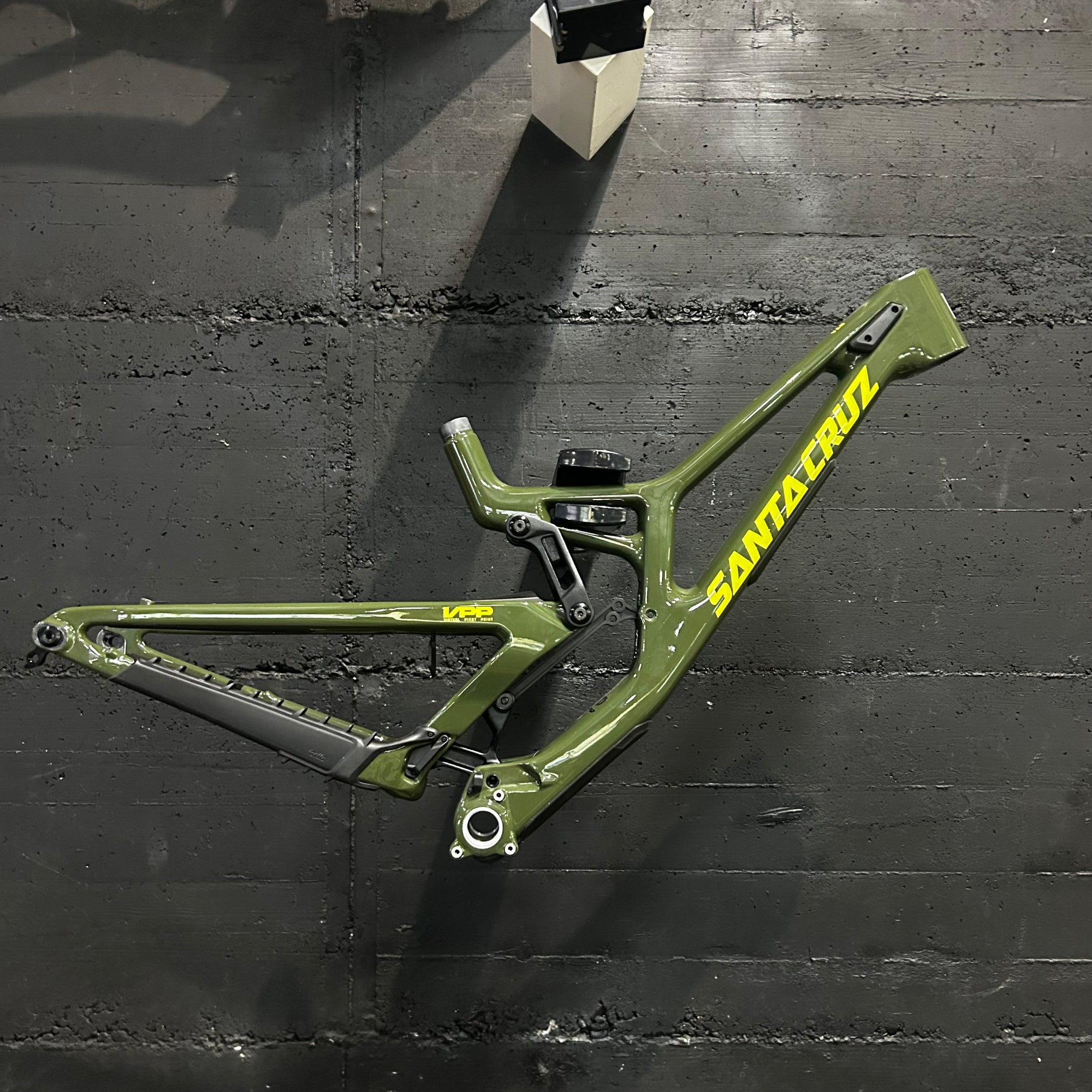 Kit Cadre Santa Cruz V10