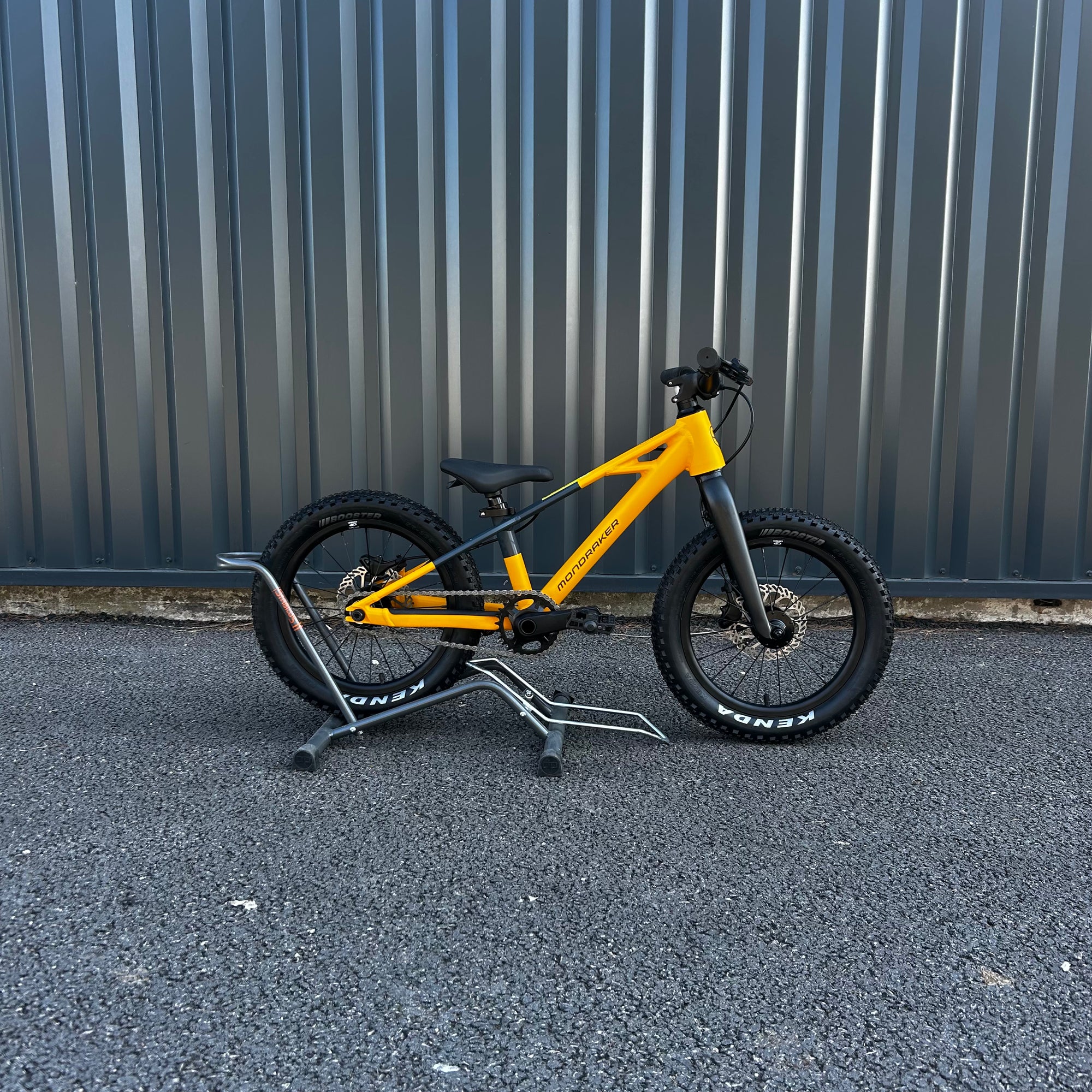 Mondraker Trick 16