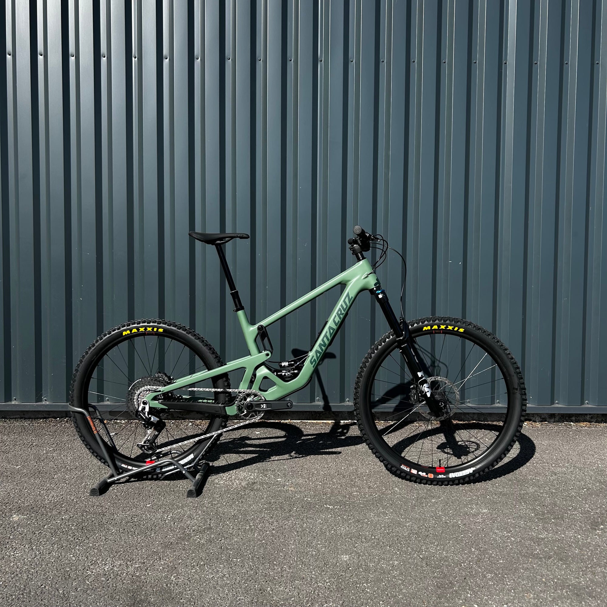 Santa Cruz Bonson 90