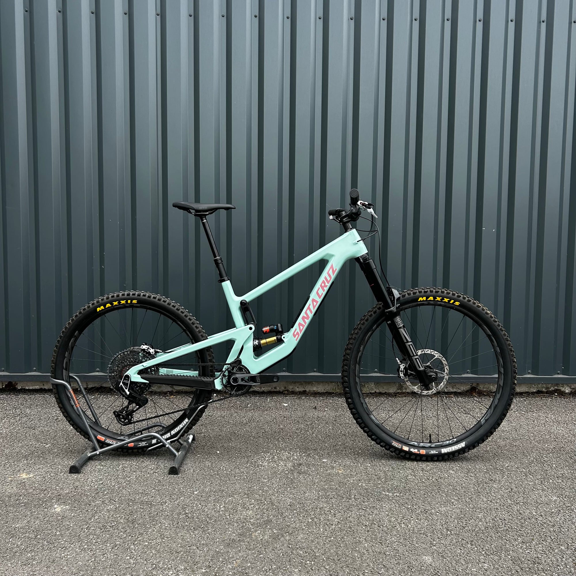 Santa Cruz Nomad XO AXS