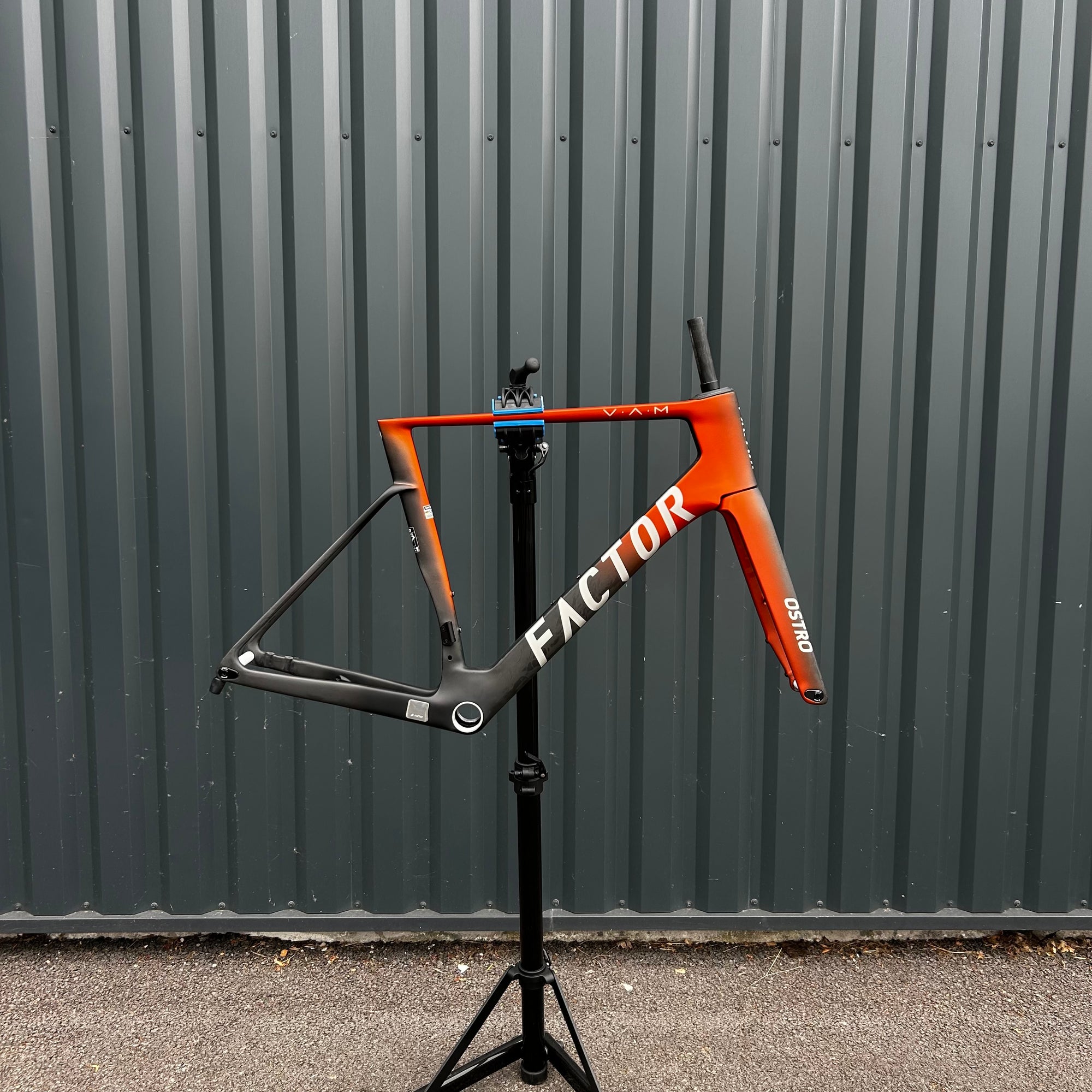 Kit Cadre Factor Ostro Vam