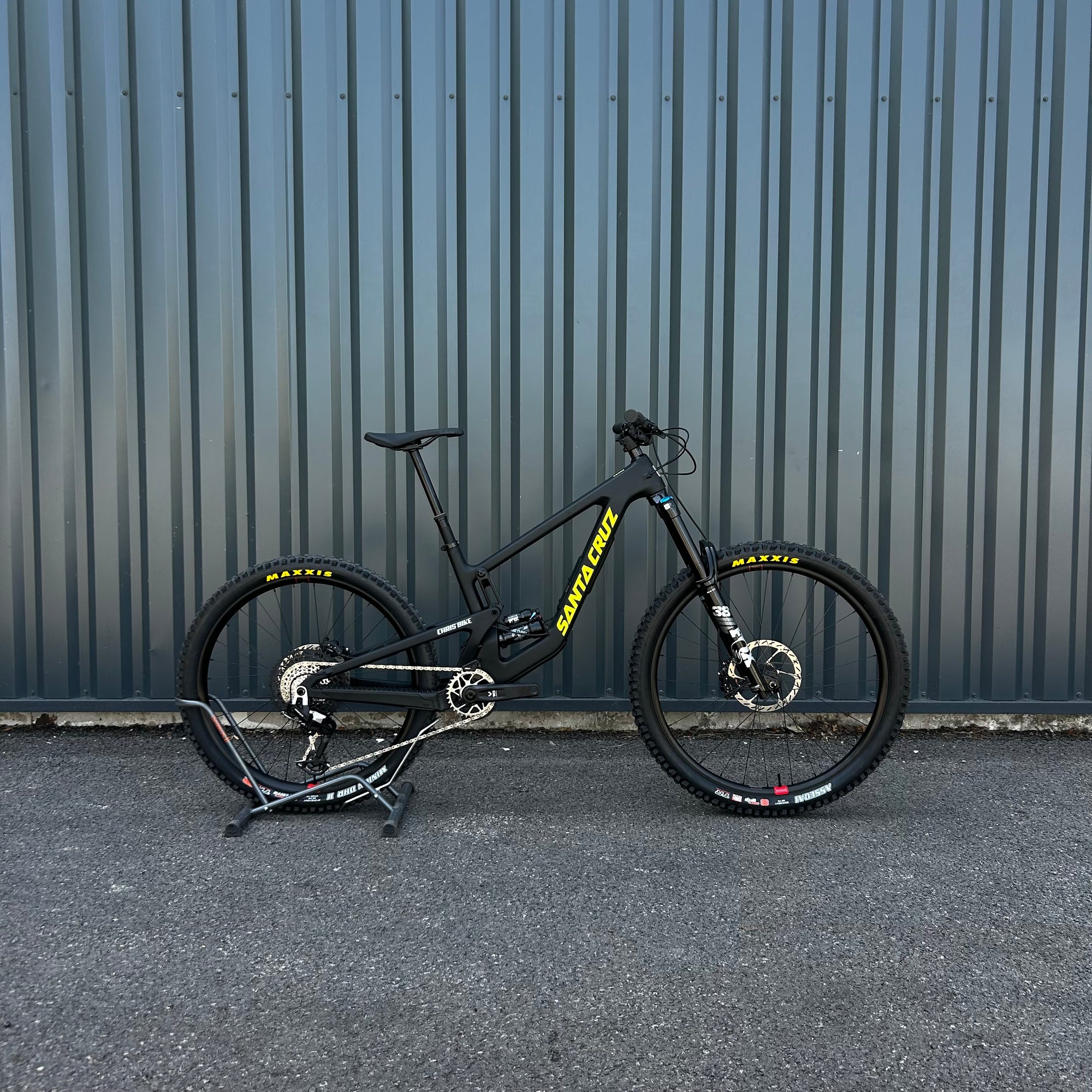 Santa Cruz Nomad