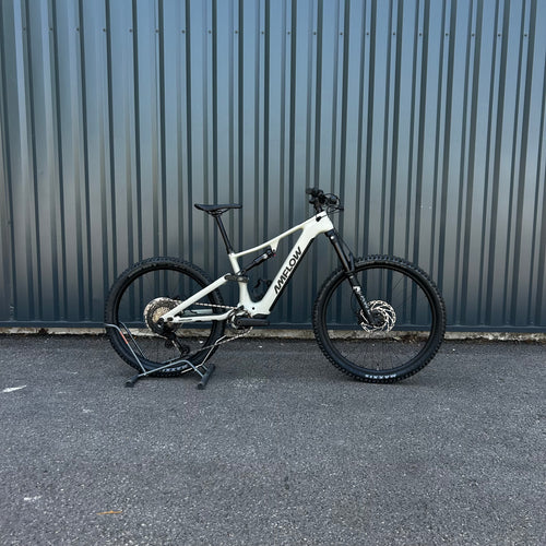 Amflow PR Carbon