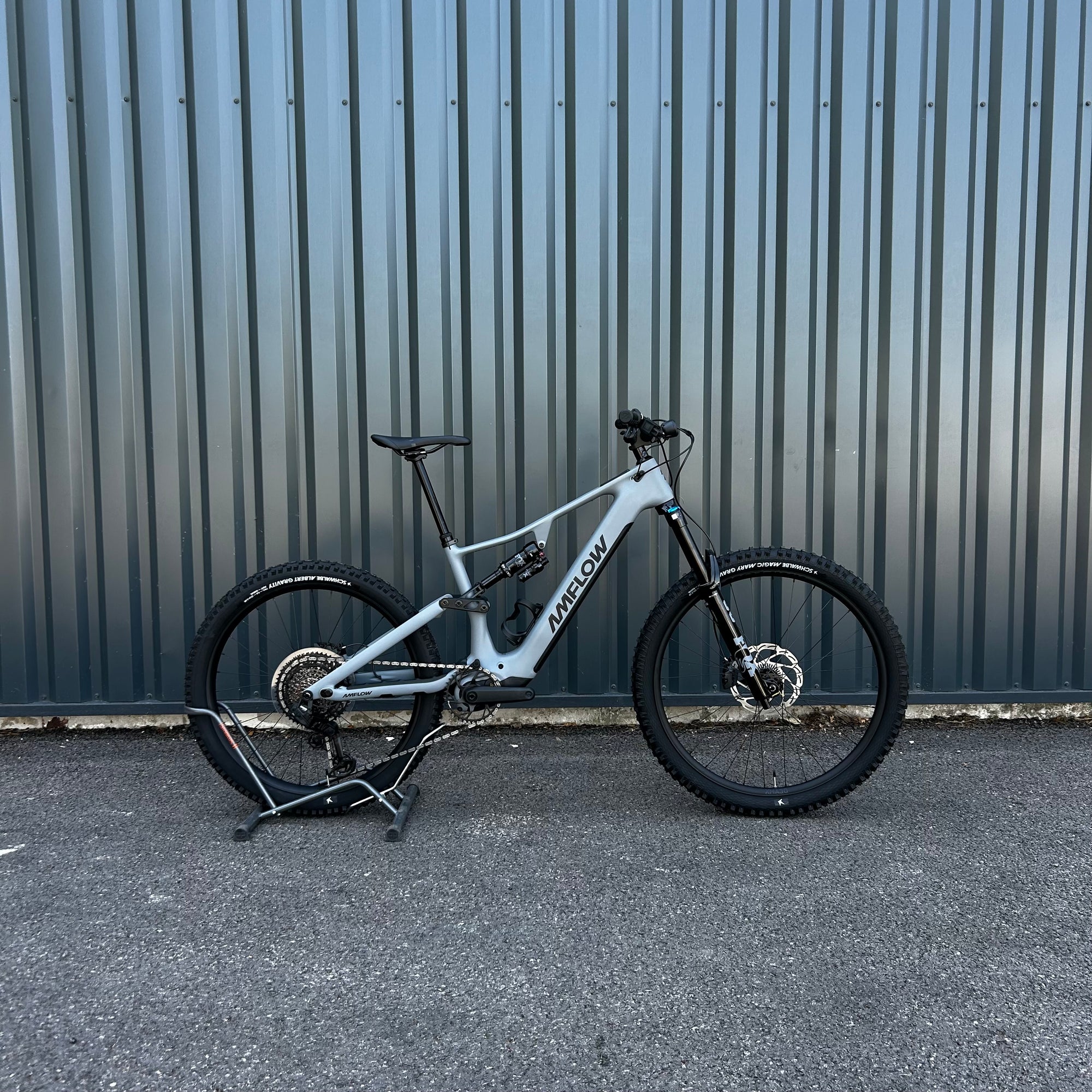 Amflow PR Pro Carbon