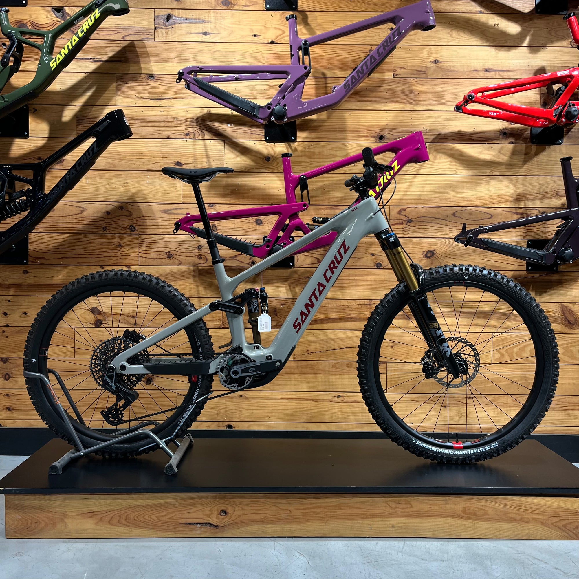 SANTA CRUZ VALA CC XO AXS RSV
