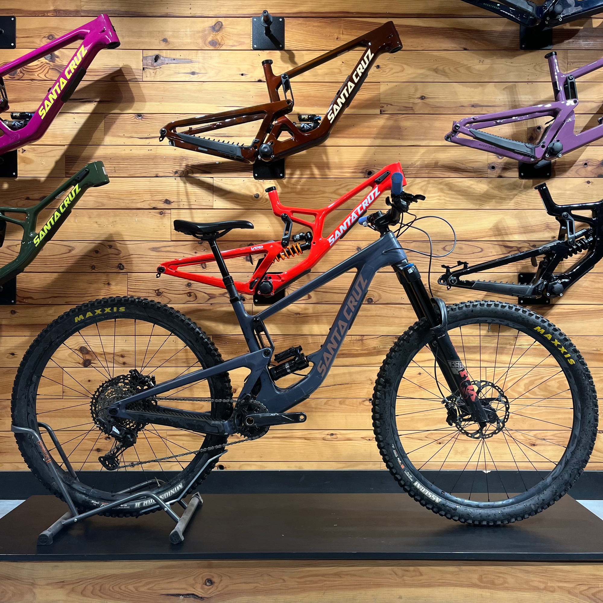 SANTA CRUZ MEGATOWER C KIT-XT