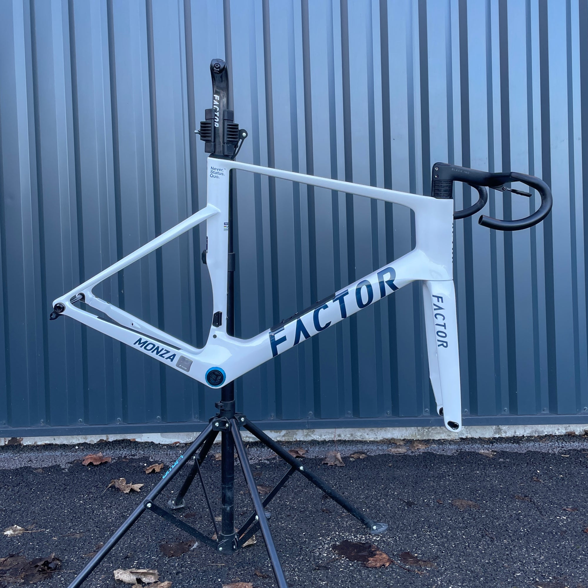 KIT CADRE FACTOR MONZA TAILLE 61